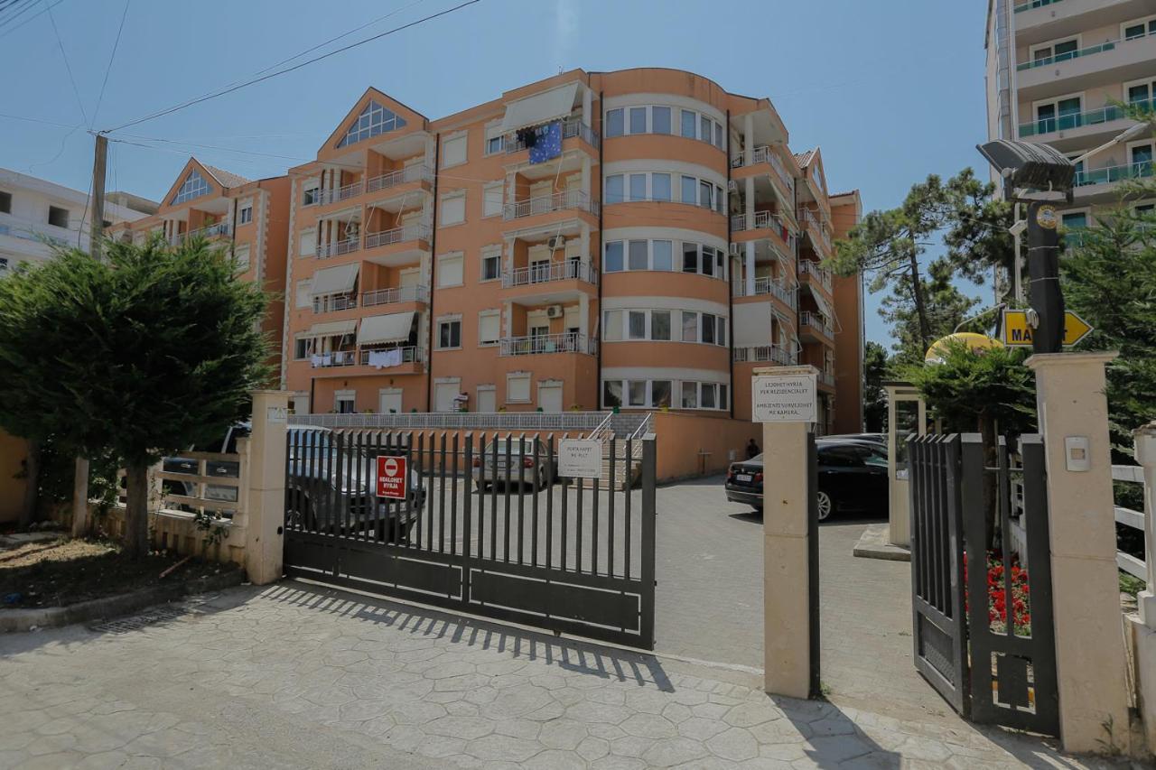 Apartment Голем Экстерьер фото